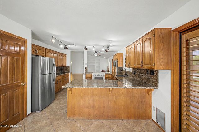 8122 S Palm Drive, Tempe, AZ 85284