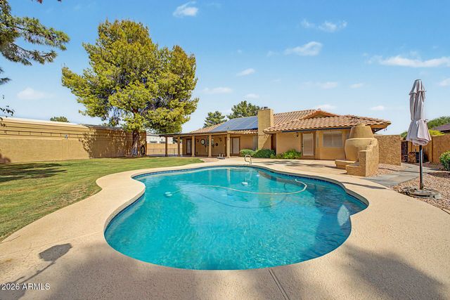 8122 S Palm Drive, Tempe, AZ 85284