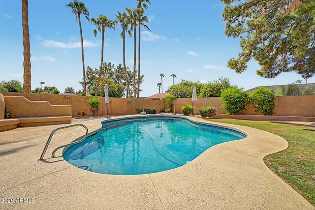 8122 S Palm Drive, Tempe, AZ 85284