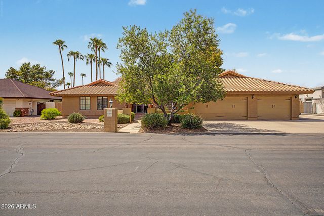 8122 S Palm Drive, Tempe, AZ 85284
