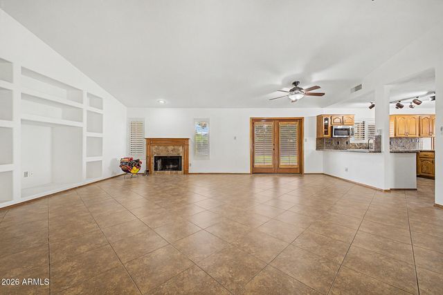 8122 S Palm Drive, Tempe, AZ 85284