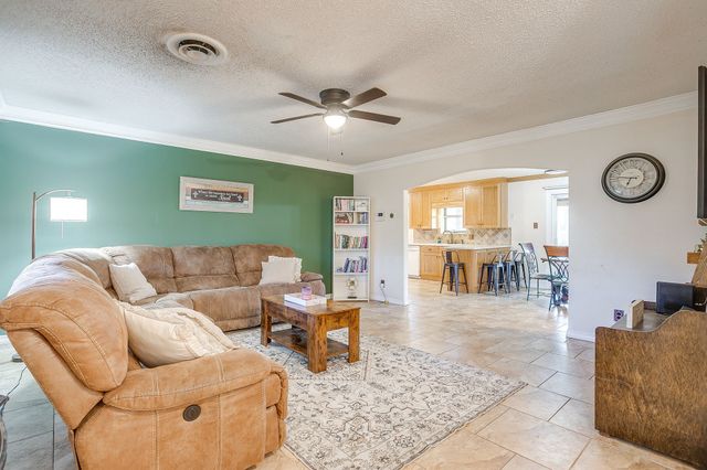 800 Brazos Drive, Mineral Wells, TX 76067