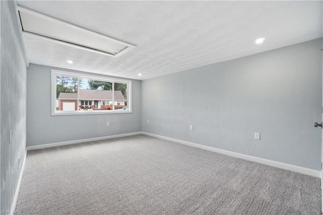 6900 Old Mill Rd RD, Norfolk, VA 23518
