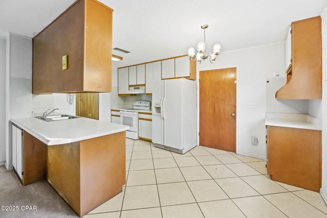 1962 Mud Hill Road, Chipley, FL 32428