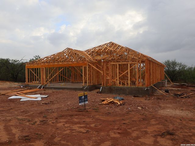 117 Prescott Drive, Floresville, TX 78114