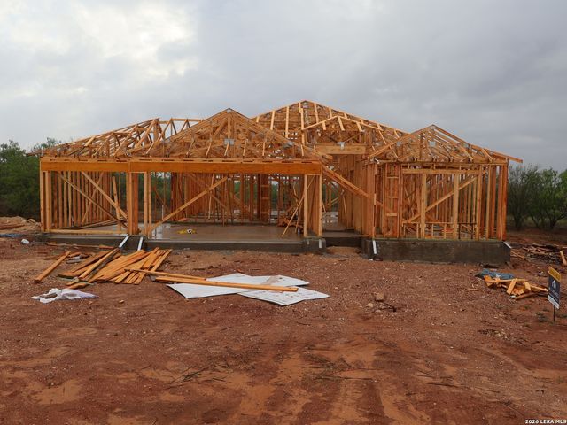 117 Prescott Drive, Floresville, TX 78114