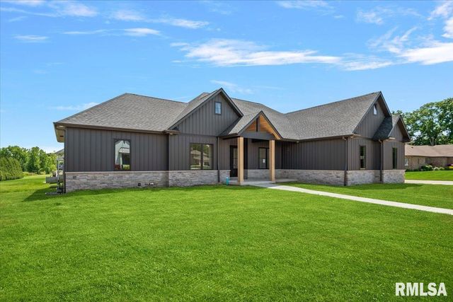 4712 BERKSHIRE Crossing, Springfield, IL 62711
