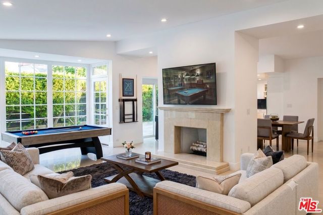 1265 Bienveneda Avenue, Pacific Palisades, CA 90272