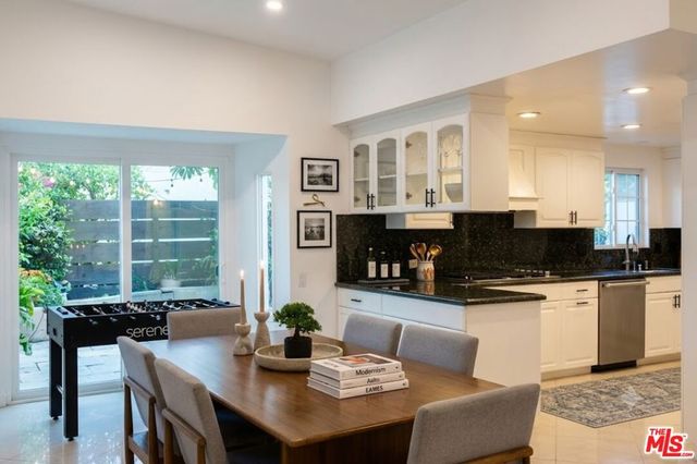 1265 Bienveneda Avenue, Pacific Palisades, CA 90272