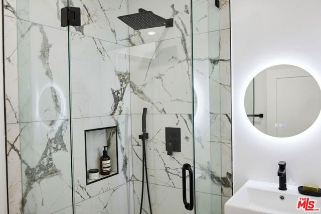 1265 Bienveneda Avenue, Pacific Palisades, CA 90272
