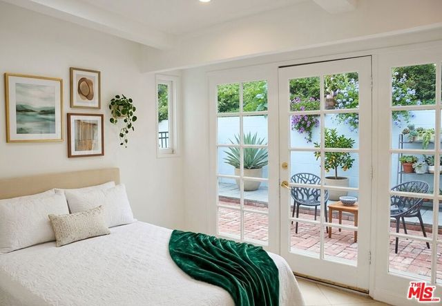 1265 Bienveneda Avenue, Pacific Palisades, CA 90272
