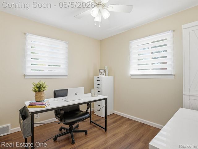 4603 E 13 Mile Road, Warren, MI 48092