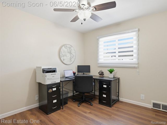 4603 E 13 Mile Road, Warren, MI 48092