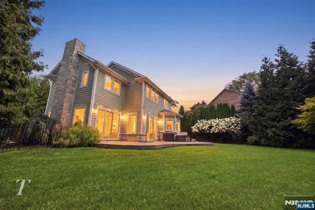 519 Homans Avenue, Closter, NJ 07624