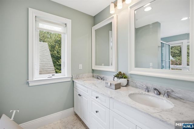 519 Homans Avenue, Closter, NJ 07624