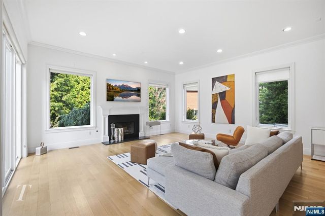 519 Homans Avenue, Closter, NJ 07624