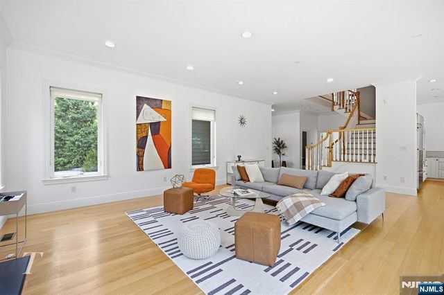 519 Homans Avenue, Closter, NJ 07624