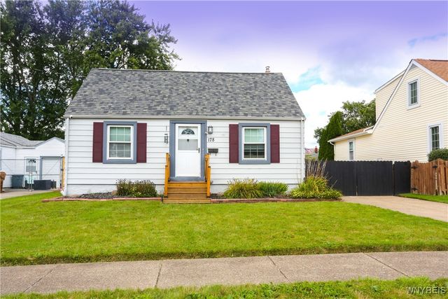 178 Chapel Avenue, Cheektowaga, NY 14225