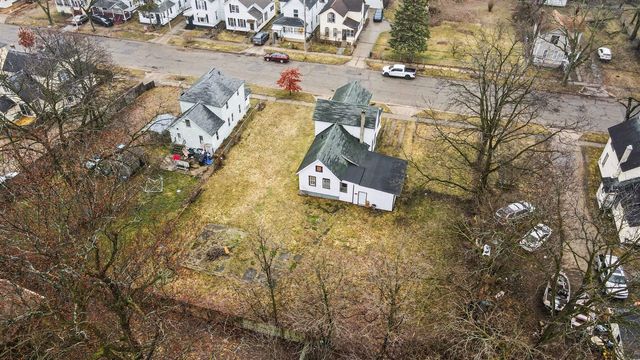 1337 N Edwards Street, Kalamazoo, MI 49007