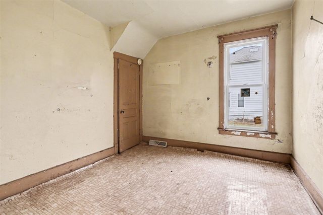 1337 N Edwards Street, Kalamazoo, MI 49007