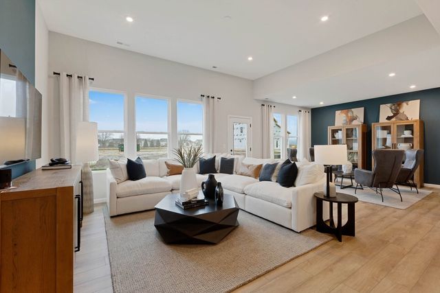 2547 Tailshot Road, Naperville, IL 60564