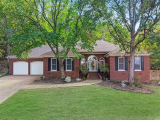 106 Ravenwood Place, Hot Springs, AR 71901