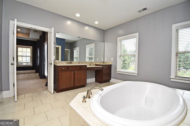 2625 Hickory Hill Drive SE, Smyrna, GA 30080