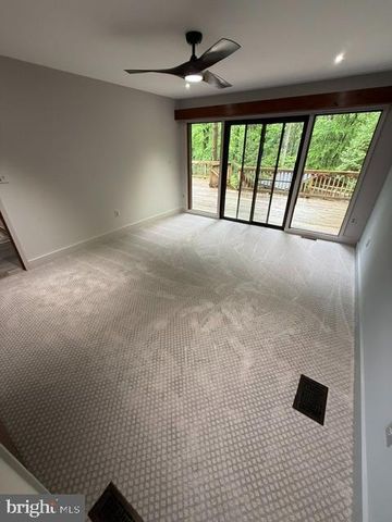5622 DAVIS FORD RD, Manassas, VA 20112