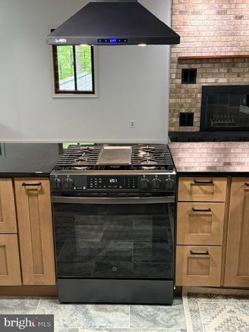 5622 DAVIS FORD RD, Manassas, VA 20112