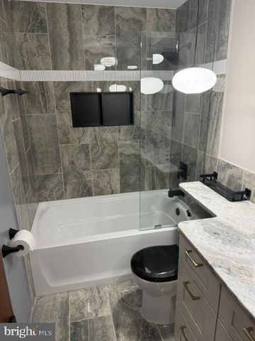 5622 DAVIS FORD RD, Manassas, VA 20112