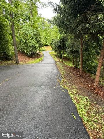 5622 DAVIS FORD RD, Manassas, VA 20112