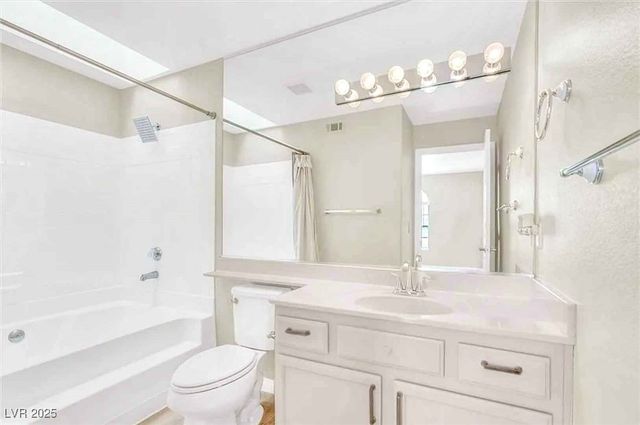 2966 Juniper Hills Boulevard 204, Las Vegas, NV 89142