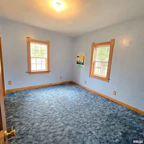 1121 N BENEDICT Street, Chillicothe, IL 61523