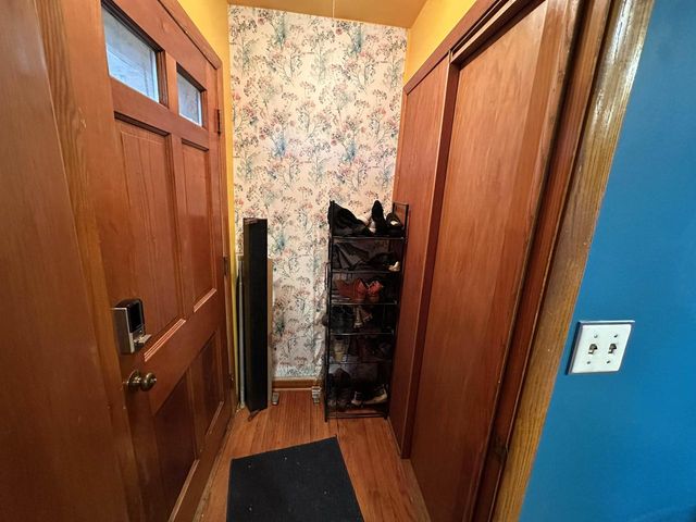 8651 N 68th STREET, Milwaukee, WI 53223