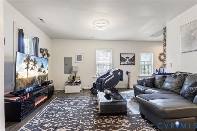 2009 X St, Richmond, VA 23223