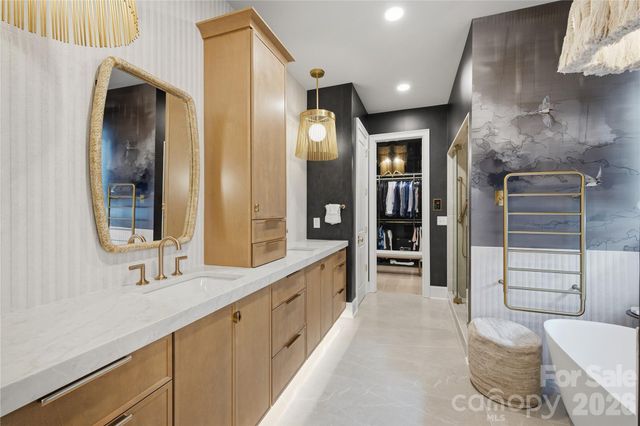 17925 Stuttgart Road, Davidson, NC 28036