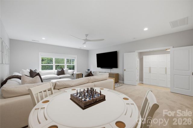 17925 Stuttgart Road, Davidson, NC 28036