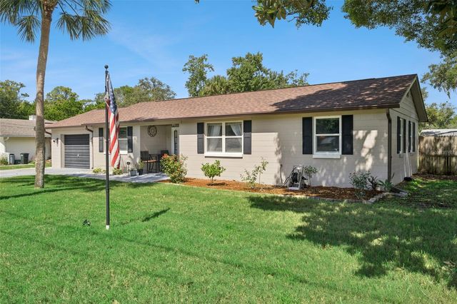 106 ALANO ROAD, Debary, FL 32713