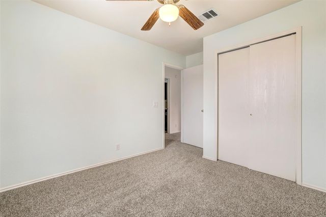 5006 Daymon CT, Hutto, TX 78634