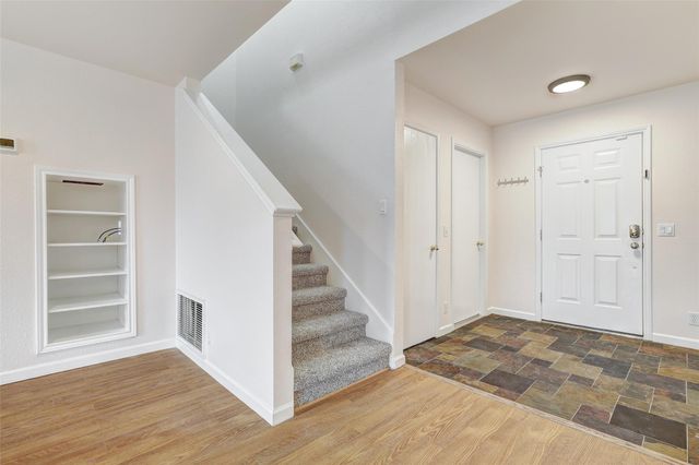 5006 Daymon CT, Hutto, TX 78634