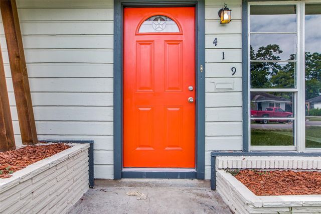 419 E 42nd Street, Houston, TX 77022