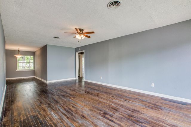 419 E 42nd Street, Houston, TX 77022