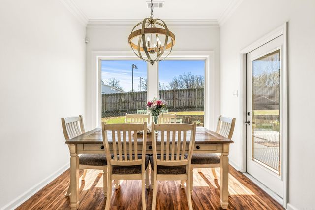 1709 Vine Maple Drive, Benton, AR 72019