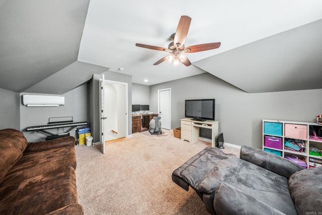 1709 Vine Maple Drive, Benton, AR 72019