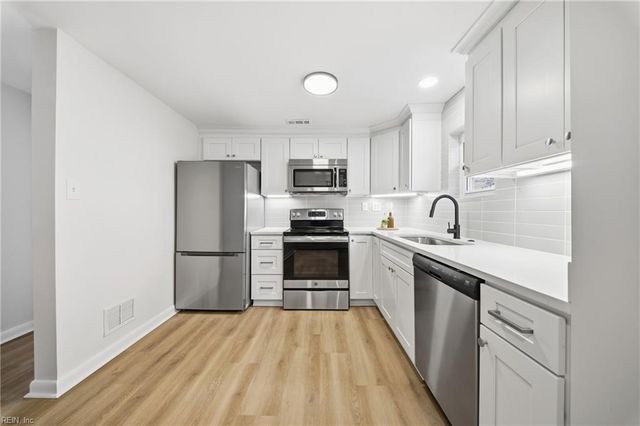 1523 Oleander AVE, Chesapeake, VA 23325