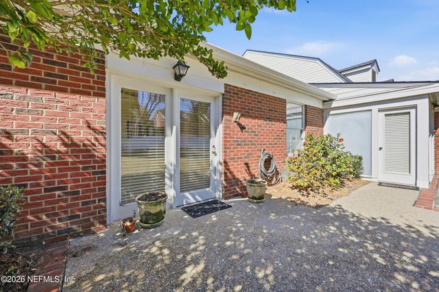 5303 ORTEGA Boulevard 208, Jacksonville, FL 32210