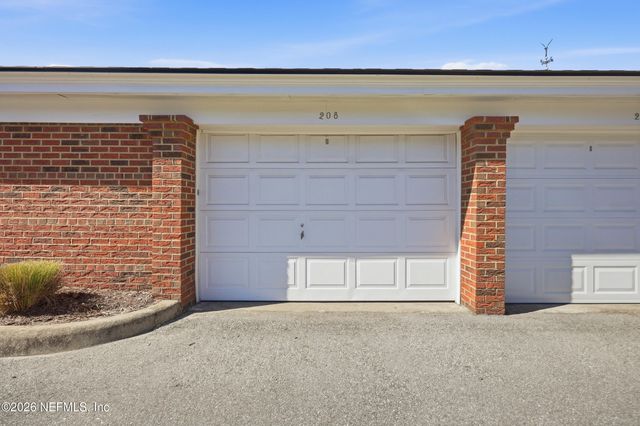 5303 ORTEGA Boulevard 208, Jacksonville, FL 32210