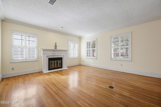 5303 ORTEGA Boulevard 208, Jacksonville, FL 32210