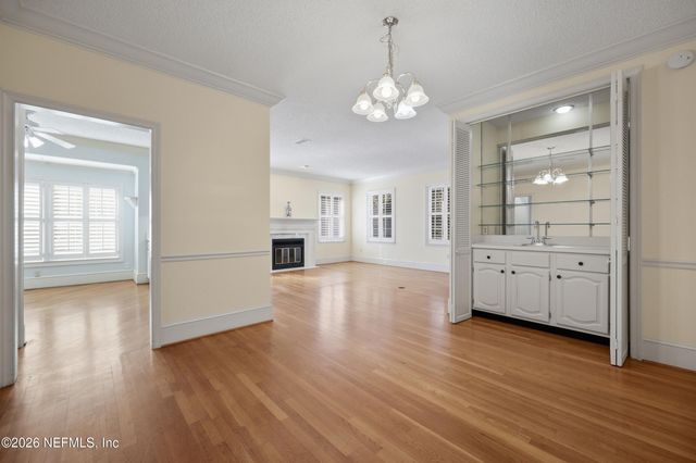 5303 ORTEGA Boulevard 208, Jacksonville, FL 32210