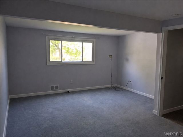 418 Springville Avenue, Amherst, NY 14226